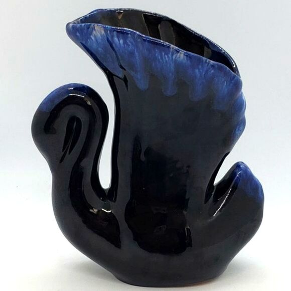 Small Vintage Blue Drip Glaze Art Pottery Swan Vase - Picture 6 of 10